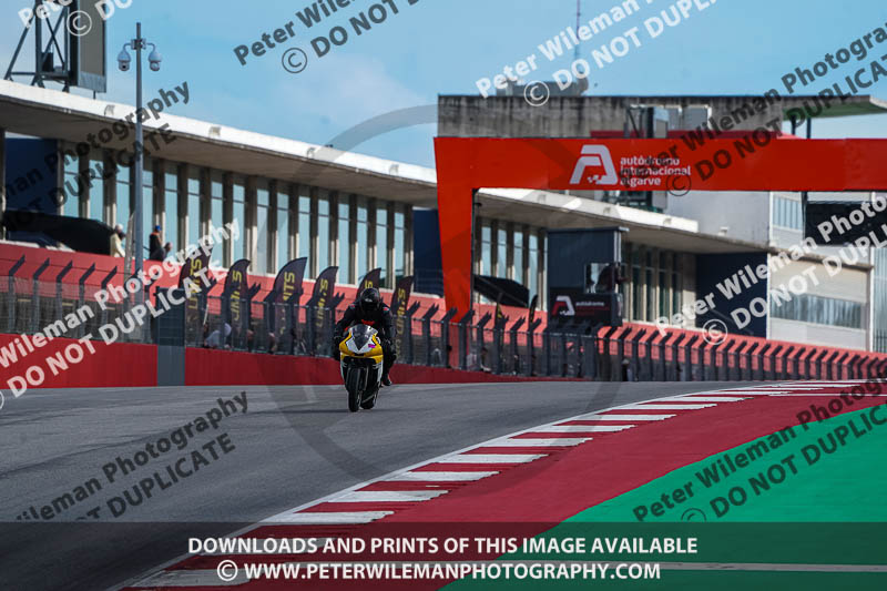 motorbikes;no limits;peter wileman photography;portimao;portugal;trackday digital images